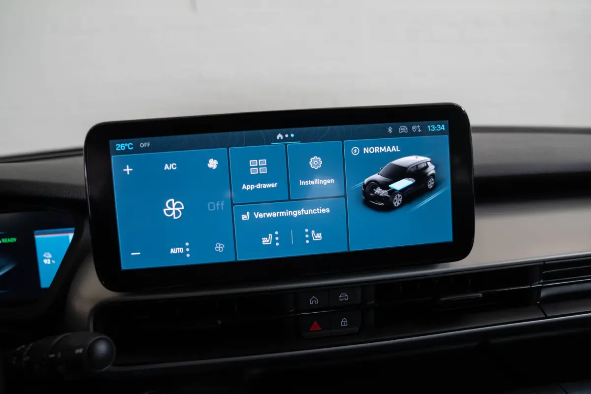 54 kWh | SOH 99% | Tot 8 Jaar Garantie | Warmtepomp | Stoelverwarming | Navigatie | Camera | Apple Carplay & Android Auto | Keyless | Parkeersensoren |