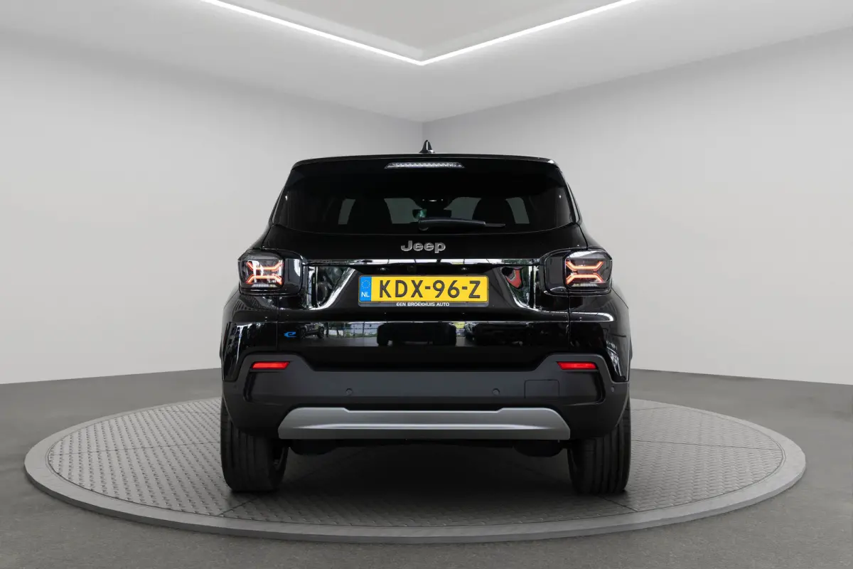 54 kWh | SOH 99% | Tot 8 Jaar Garantie | Warmtepomp | Stoelverwarming | Navigatie | Camera | Apple Carplay & Android Auto | Keyless | Parkeersensoren |