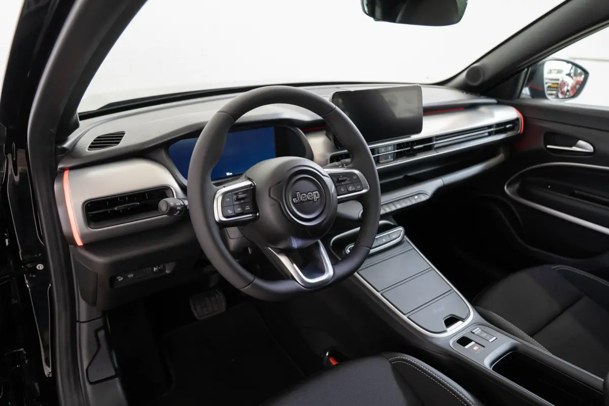 54 kWh | SOH 99% | Tot 8 Jaar Garantie | Warmtepomp | Stoelverwarming | Navigatie | Camera | Apple Carplay & Android Auto | Keyless | Parkeersensoren |