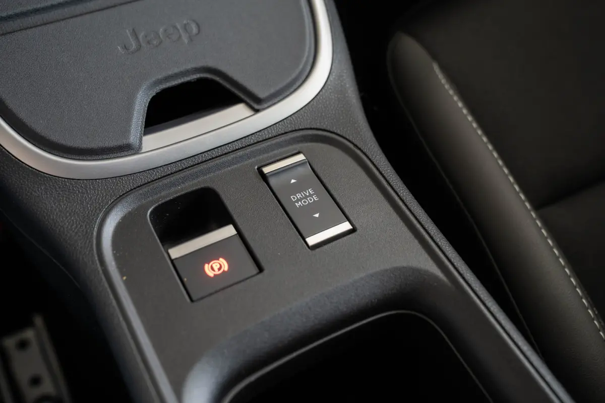 54 kWh | SOH 99% | Tot 8 Jaar Garantie | Warmtepomp | Stoelverwarming | Navigatie | Camera | Apple Carplay & Android Auto | Keyless | Parkeersensoren |