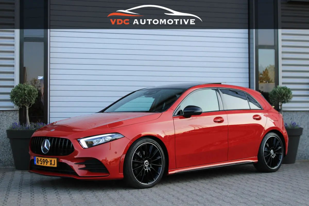 200 AMG Pano | Widescreen | Sfeerverlichting | Augmented Reality | 19" AMG | A45 Uitlaat | LED | Night