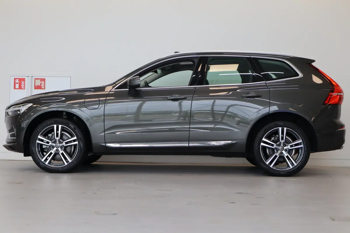 T6 340PK AWD Business Pro | Leder | Harman Kardon | Climate Pack | Pano-dak