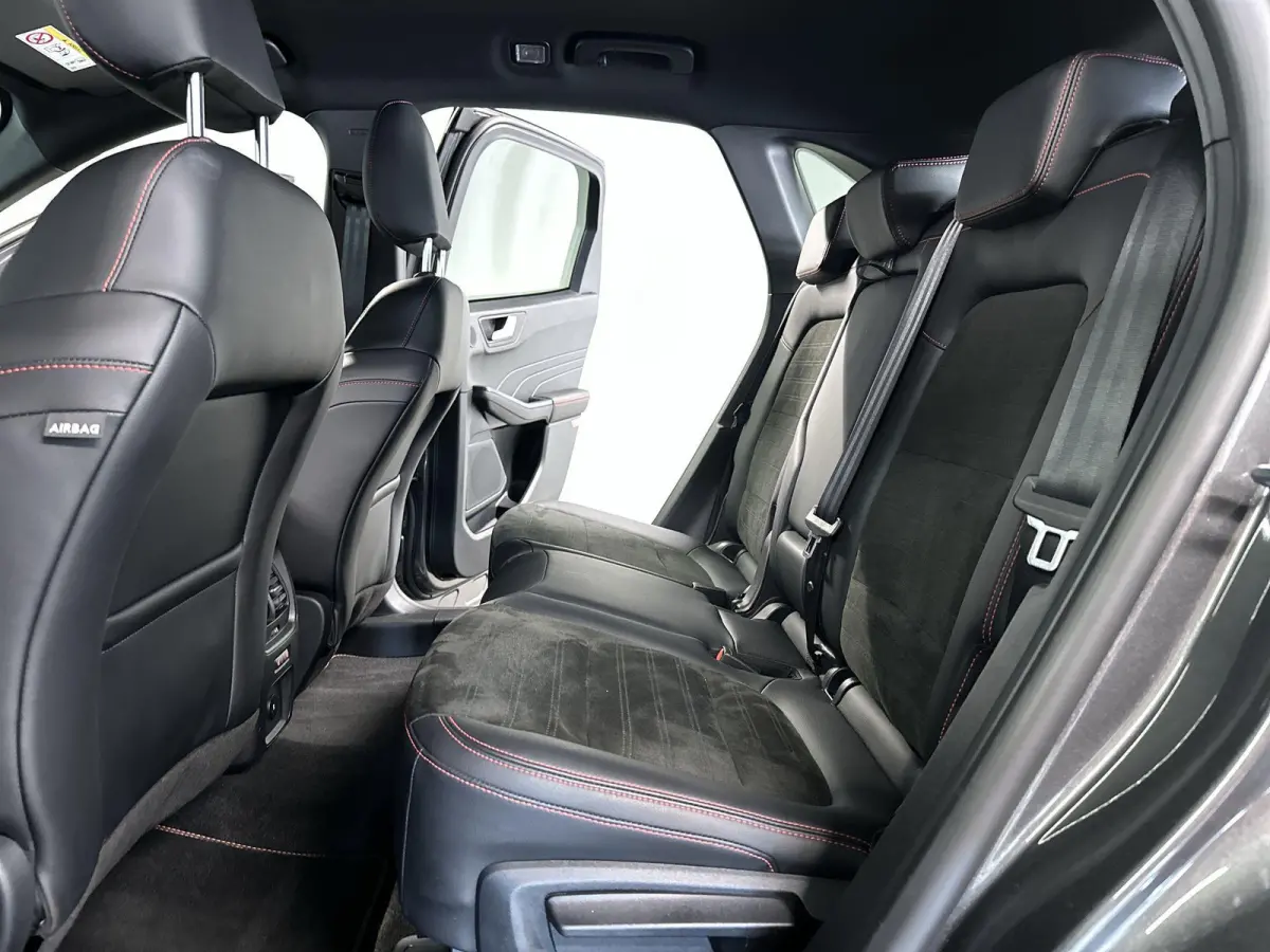 2.5 PHEV ST-Line X Automaat | Winterpakket | Camera | SOH 86,5% |