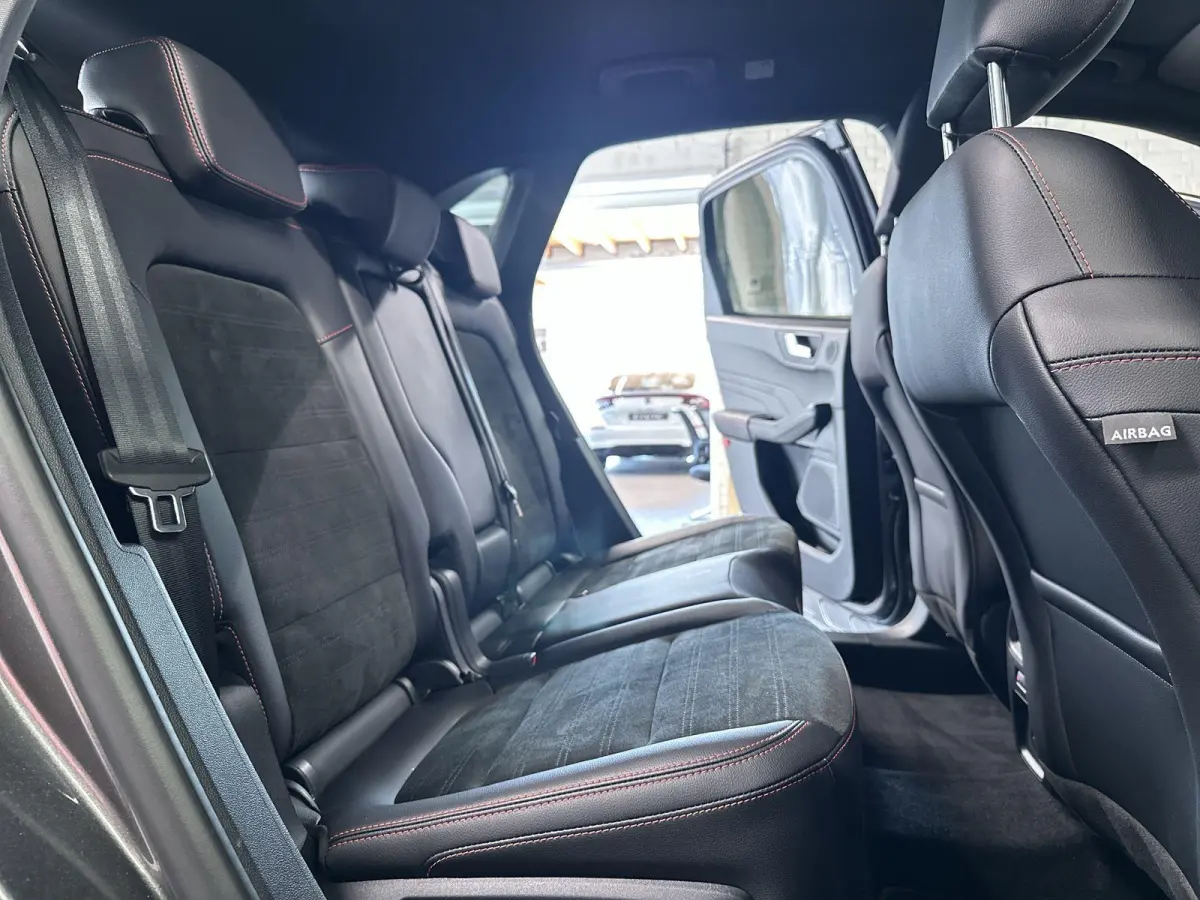 2.5 PHEV ST-Line X Automaat | Winterpakket | Camera | SOH 86,5% |