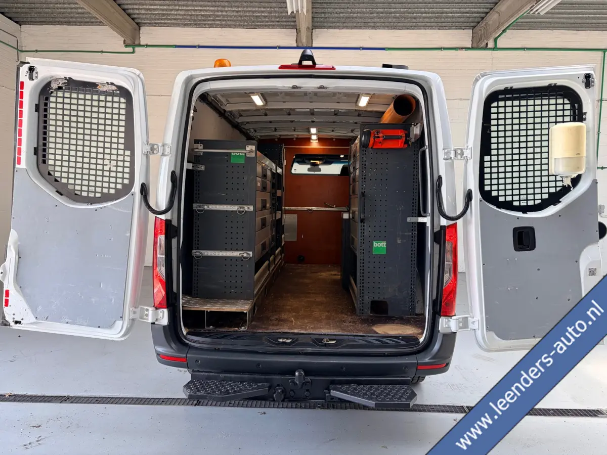 Automaat Servicewagen 314 2.2 CDI 140PK L2H1 euro6 BOTT, Victron V230, Standkachel Trekhaak RIJKLAARPRIJS