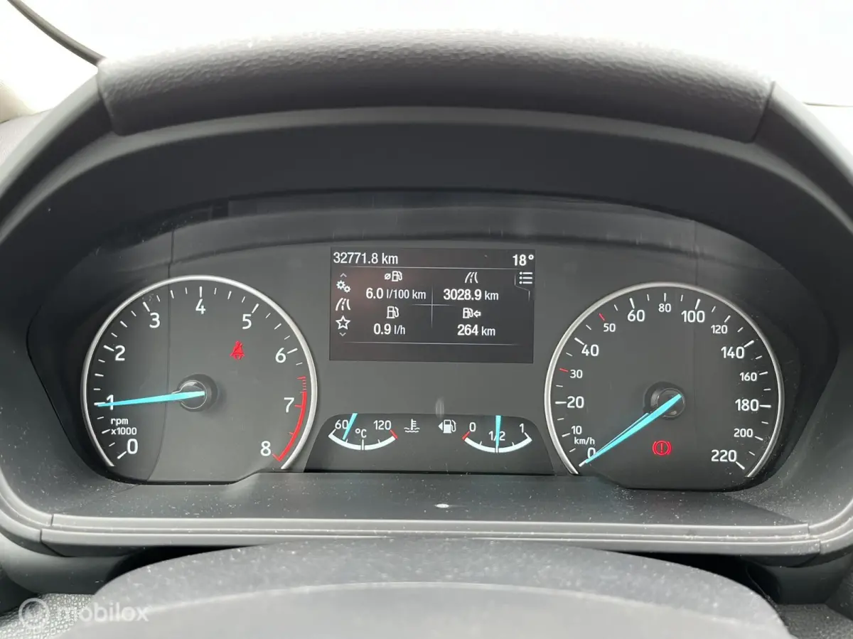 125 PK Trend Ultimate 32.000 KM/HOOGZITTER