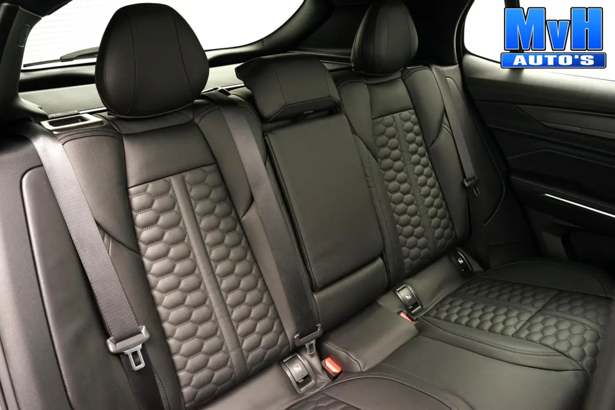 1.5 PHEV|FULL BLACK XL|ZWARTE.HEMEL|LEER|SOH97%