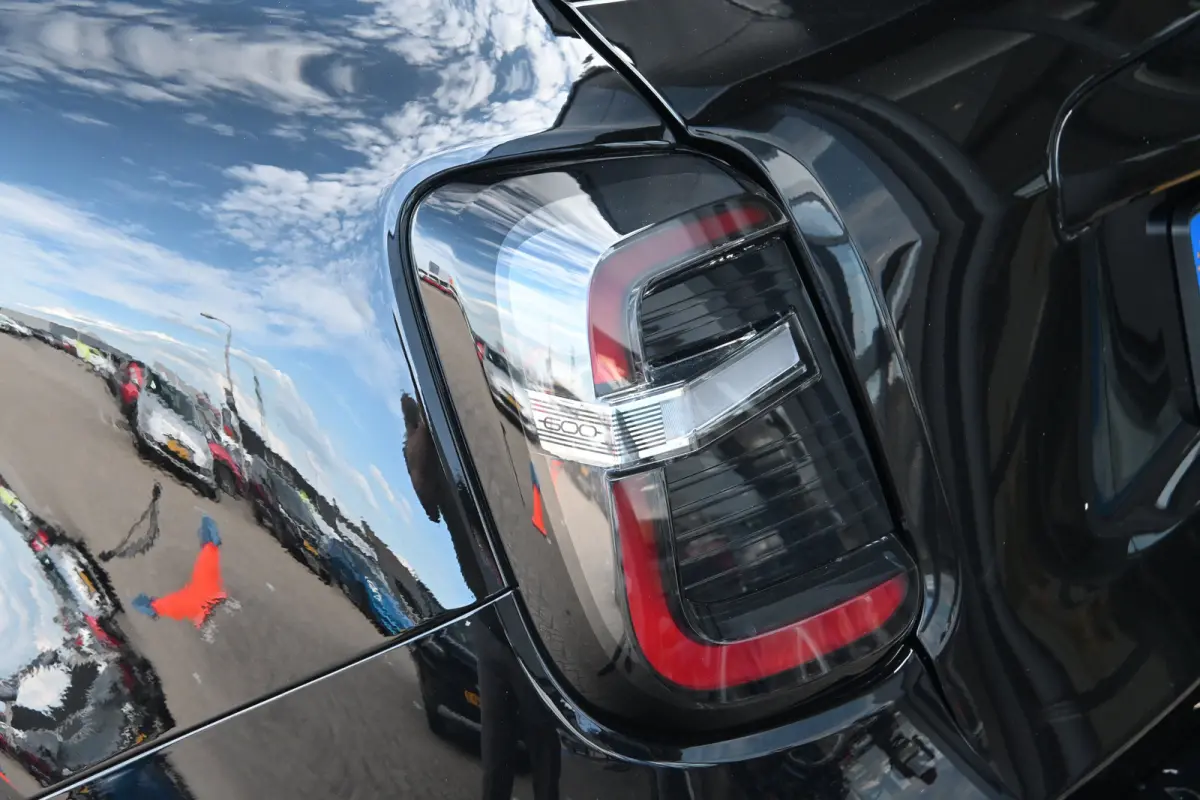 Turismo 240pk DEMO-DEAL! Tot 8 Jaar Garantie! | Sportstoelen | Navigatie by App | Parkeersensoren | Alcantara | !!