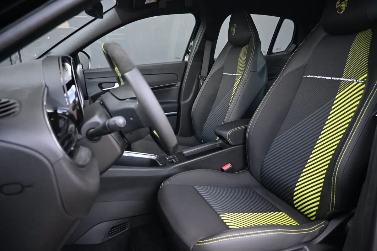 Turismo 240pk DEMO-DEAL! Tot 8 Jaar Garantie! | Sportstoelen | Navigatie by App | Parkeersensoren | Alcantara | !!