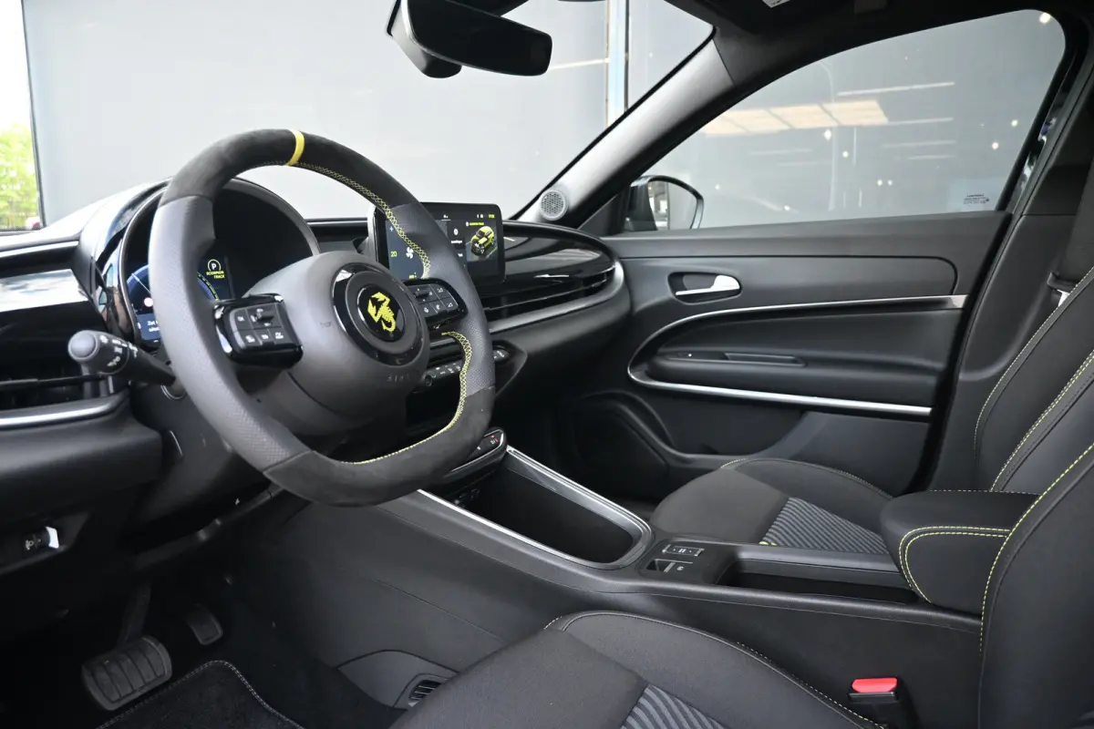 Turismo 240pk DEMO-DEAL! Tot 8 Jaar Garantie! | Sportstoelen | Navigatie by App | Parkeersensoren | Alcantara | !!