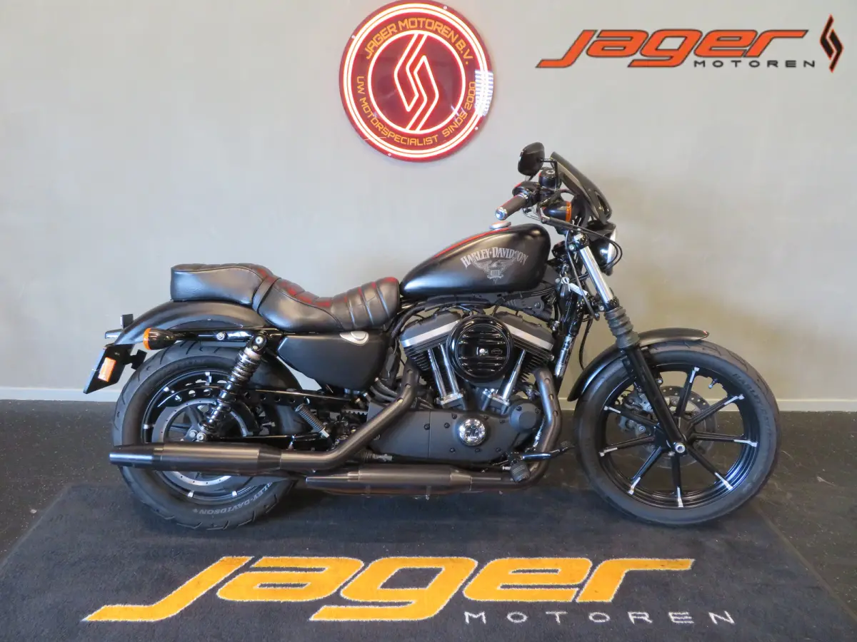 Harley Davidson Sportster 883 XL 2018 Benzine Onbekend leasen