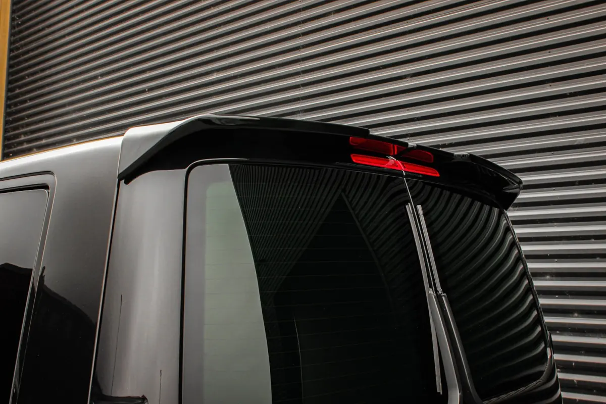 2.0 TDI L2H1 150PK BULLI DC DUBBEL CABINE / JB-EDITION / FULL OPTIONS / LEDER BEKLEDING / FULL BLACK/ APPLE