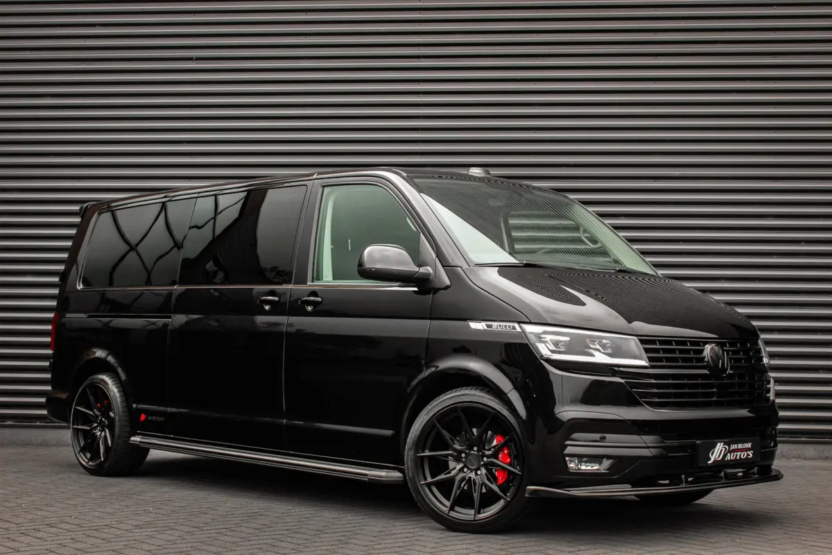 2.0 TDI L2H1 150PK BULLI DC DUBBEL CABINE / JB-EDITION / FULL OPTIONS / LEDER BEKLEDING / FULL BLACK/ APPLE