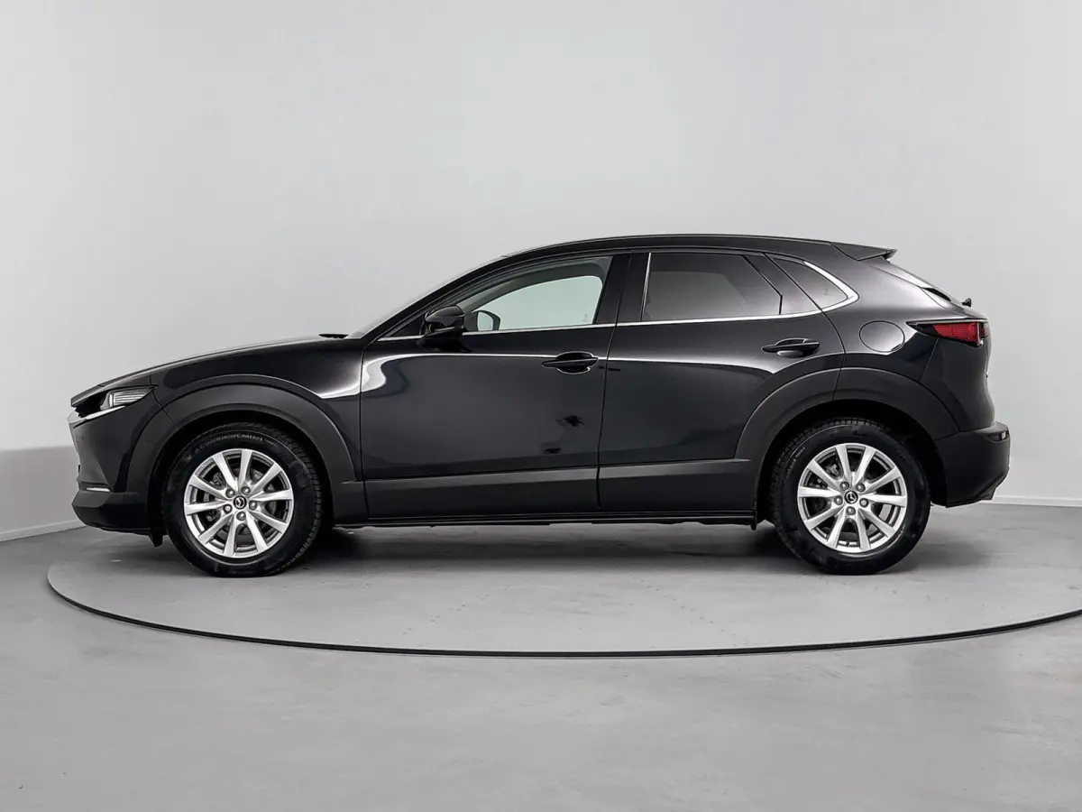 2.0 e-SkyActiv-X M Hybrid Luxury 185 PK Airco | Achteruitrij Camera | Stoelverwarming | Bluetooth | Cruise Control Adaptief | Dodehoekdetectie | Elektrisch Bedienbare Achterklep | Elektrisch