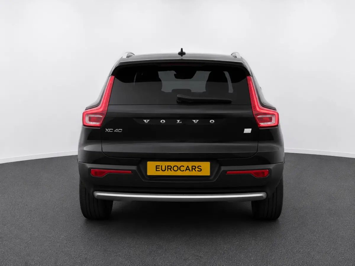 1.5 T4 Inscription Expression SoH 90% Navigatie Apple Carplay Android Auto Camera Parkeerhulp Cruise Control Stoel- en stuurverwarming Full led Elektrische achterklep Climate Control Lichtme