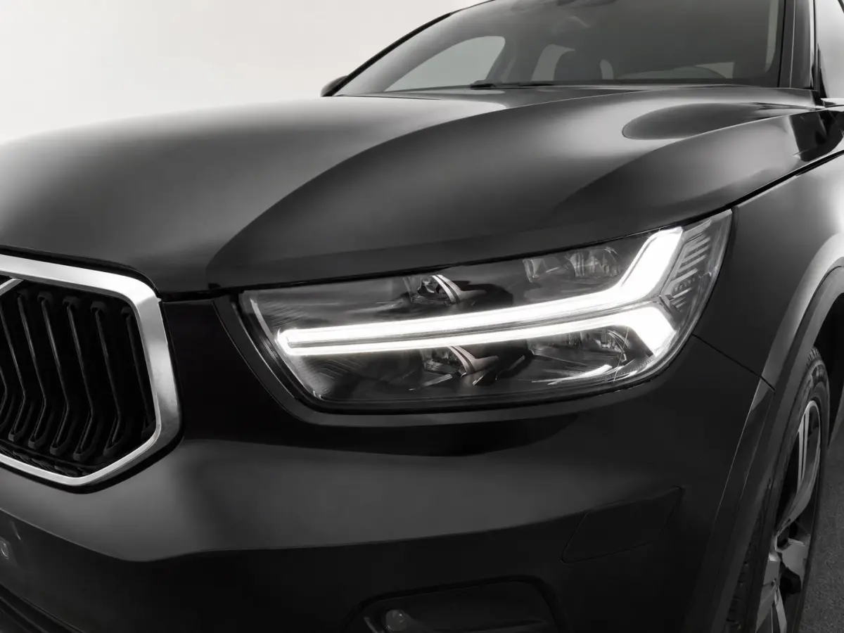 1.5 T4 Inscription Expression SoH 90% Navigatie Apple Carplay Android Auto Camera Parkeerhulp Cruise Control Stoel- en stuurverwarming Full led Elektrische achterklep Climate Control Lichtme