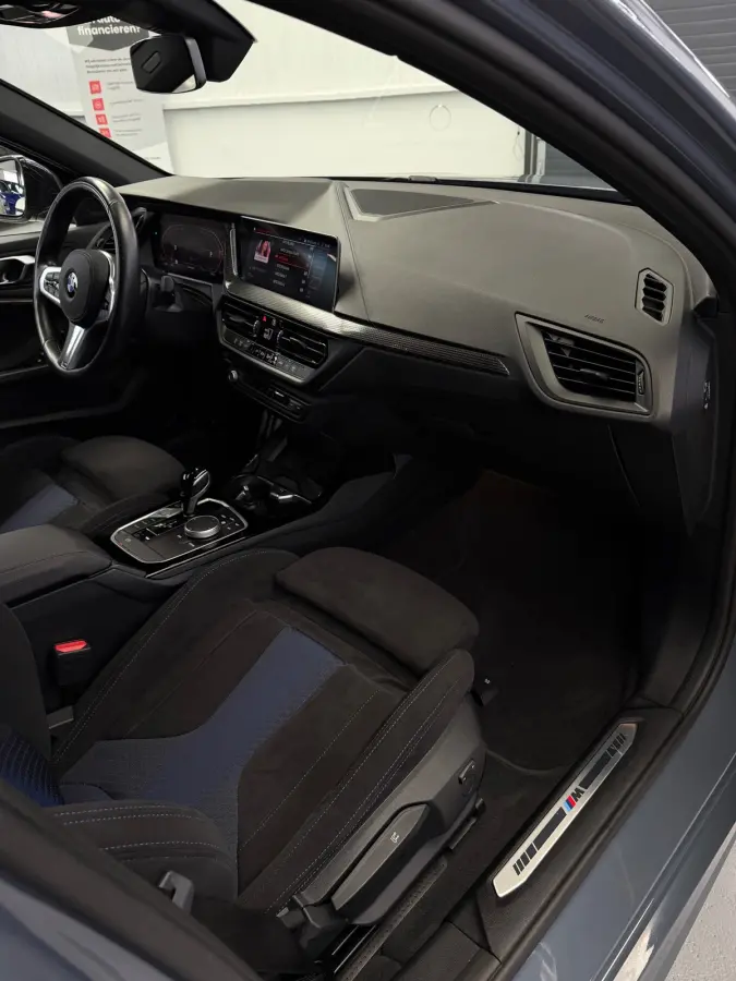 120i M-Pakket CarPlay Camera