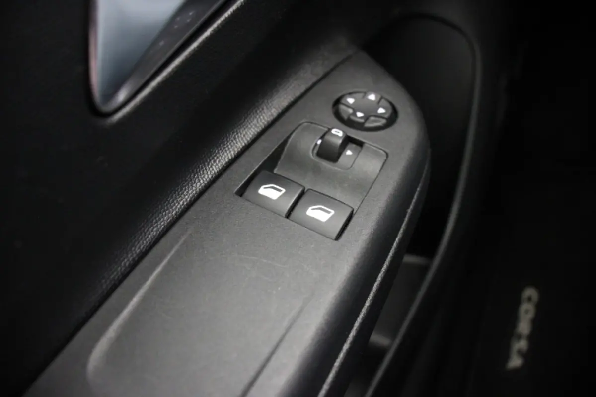 1.2 Edition - Carplay, Cruise, PDC