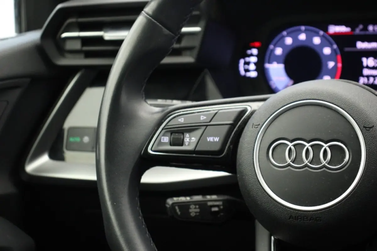 30 TFSI Pro Line - Digitaal Cockpit, Carplay, Cruise
