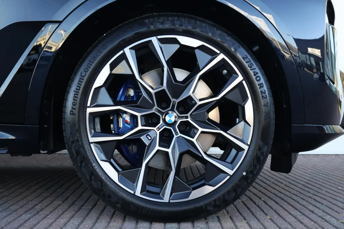 xDrive40i | M Sportpakket Pro |  Comfort Pack | Exclusive Pack | Bowers & Wilkins