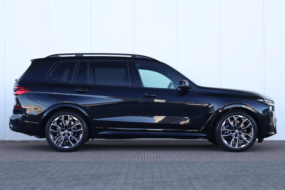 xDrive40i | M Sportpakket Pro |  Comfort Pack | Exclusive Pack | Bowers & Wilkins
