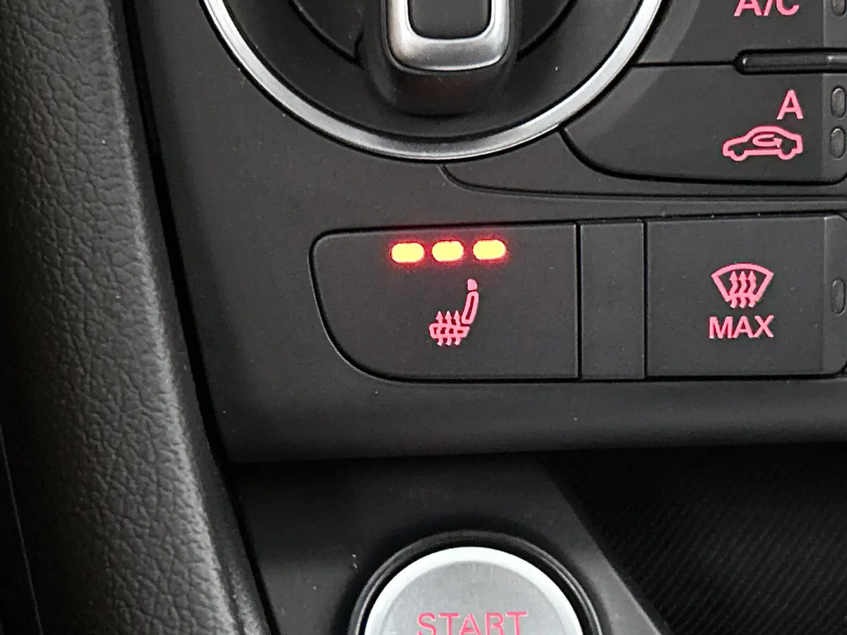 1.4 TFSI Pro Line (Goed OndH, Trekhaak, Navi, StoelV, Parkeersensoren V+A, Climate Con, Etc)