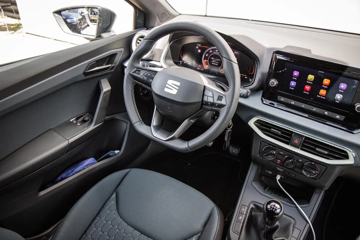 1.0 EcoTSI 95pk Style | Apple Carplay/Android Auto | Full LED | Parkeersensor Achter