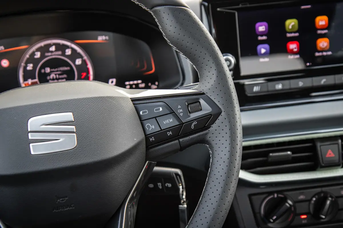 1.0 EcoTSI 95pk Style | Apple Carplay/Android Auto | Full LED | Parkeersensor Achter
