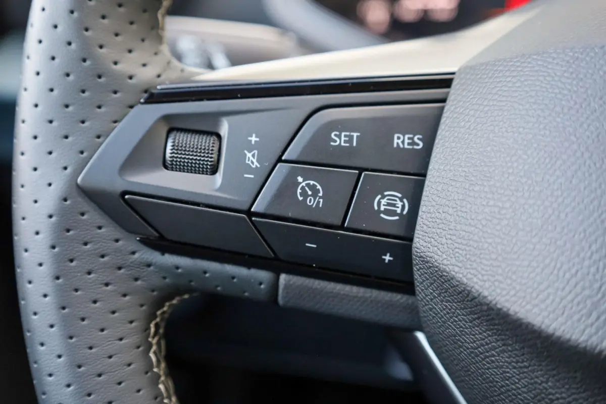 1.0 EcoTSI 95pk Style | Airco | Cruise Control