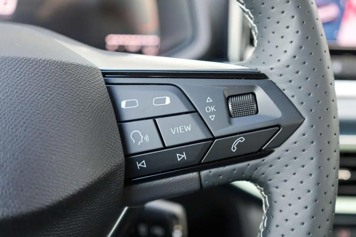 1.0 EcoTSI 95pk Style | Airco | Cruise Control