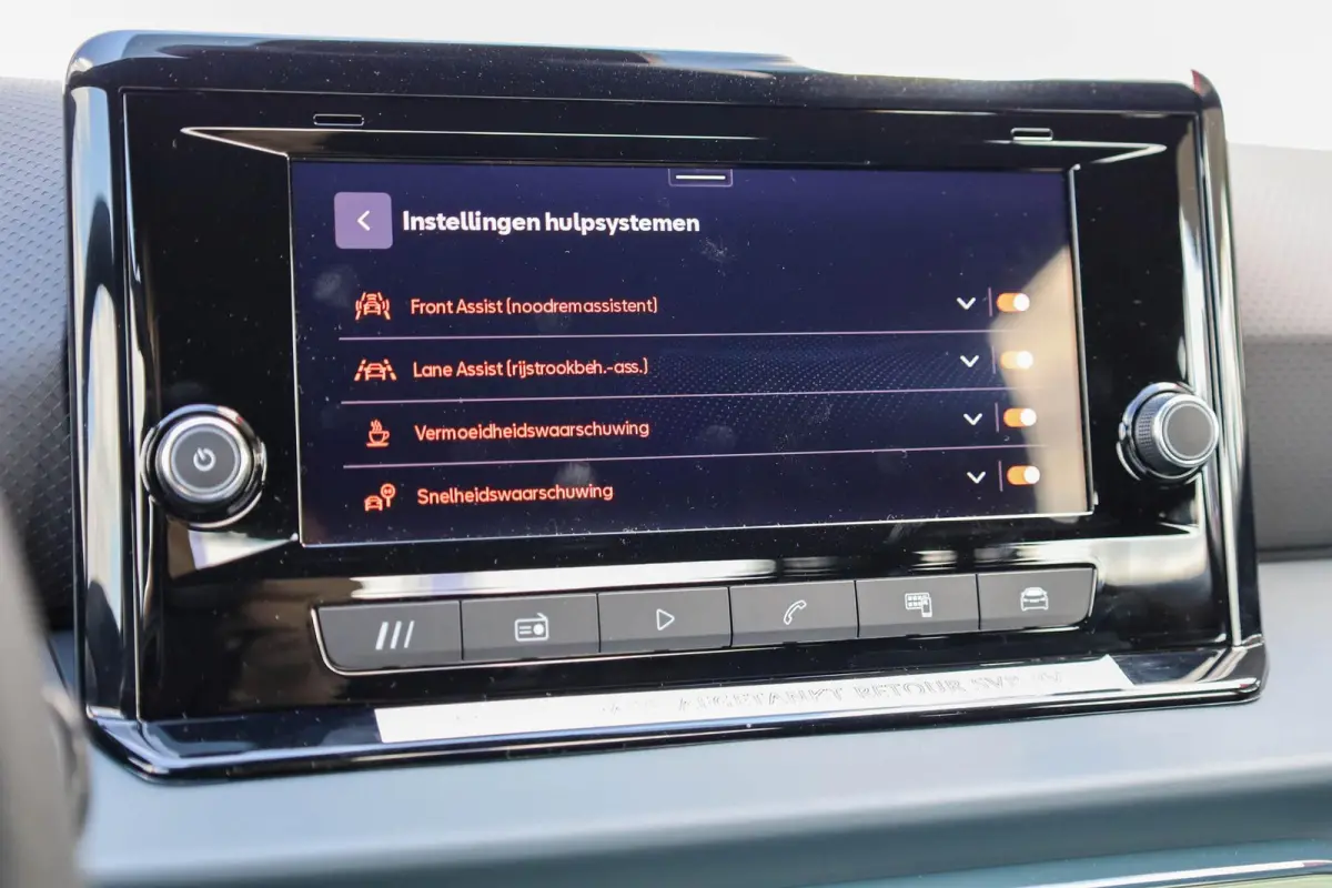 1.0 EcoTSI 95pk Style | Airco | Cruise Control