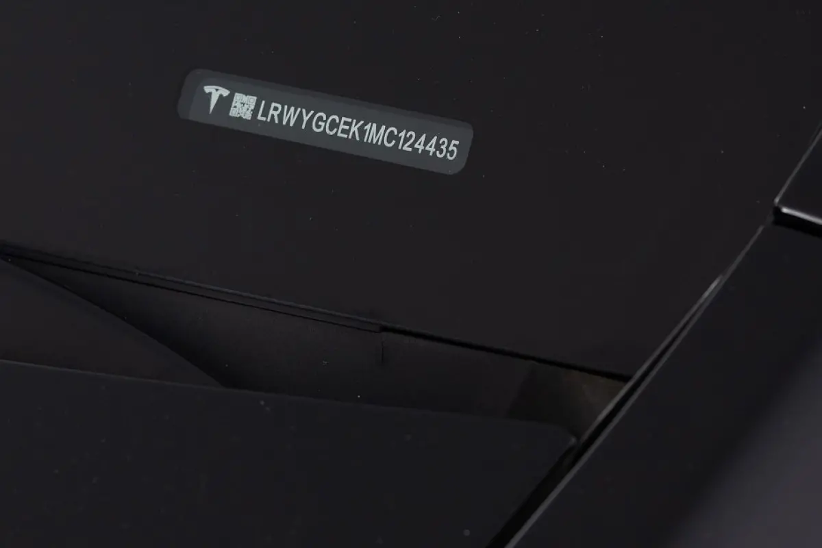 Long Range AWD 75 kWh | BLACK | 20 INCH | PANORAMADAK | LEDER !