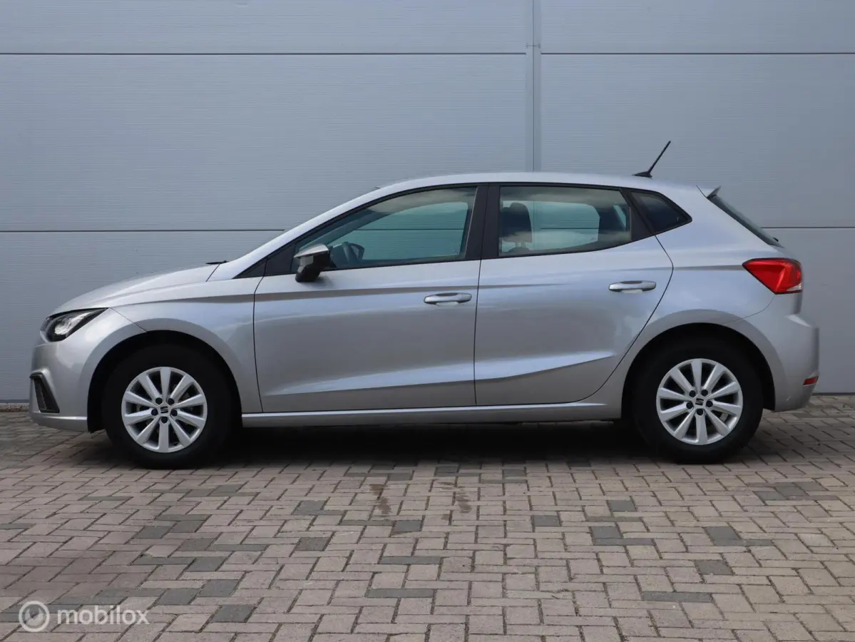 1.0 TSI Style CarPlay PDC Clima ACC Lane Assist