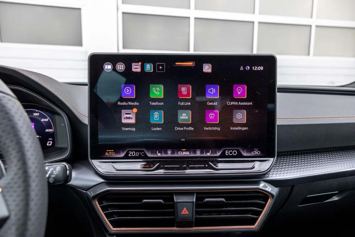 1.5 TSI e-Hybrid 272pk VZ Performance | Senneiser Audio | 19" Velgen