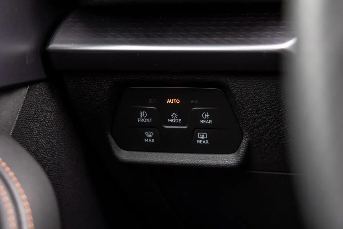 1.5 TSI e-Hybrid 272pk VZ Performance | Senneiser Audio | 19" Velgen