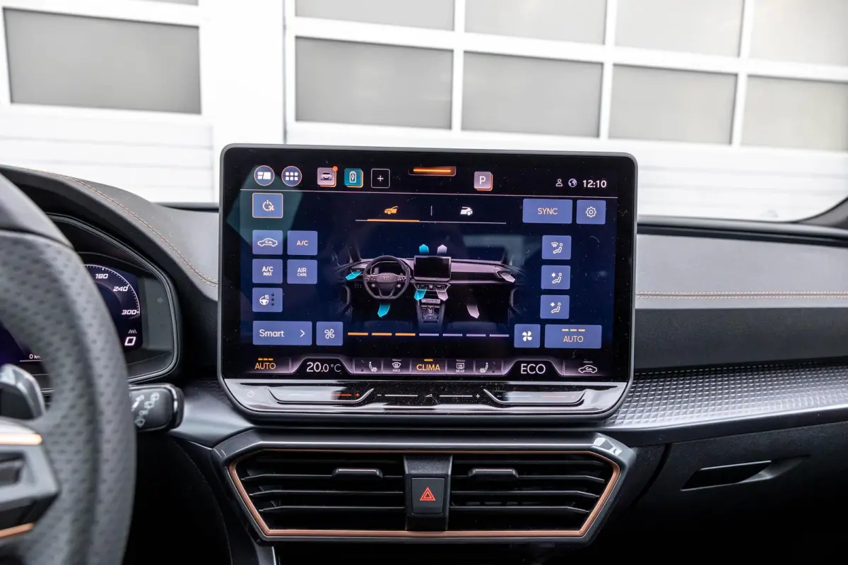 1.5 TSI e-Hybrid 272pk VZ Performance | Senneiser Audio | 19" Velgen