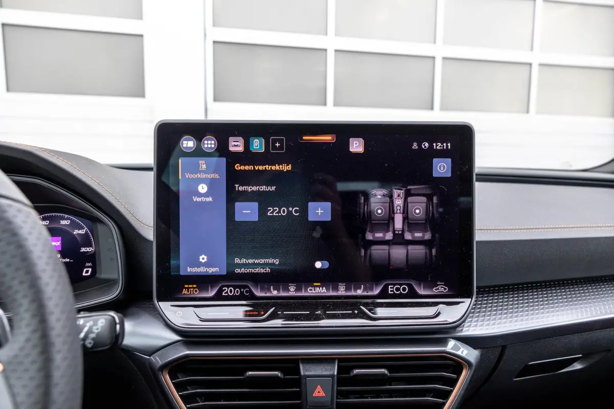 1.5 TSI e-Hybrid 272pk VZ Performance | Senneiser Audio | 19" Velgen
