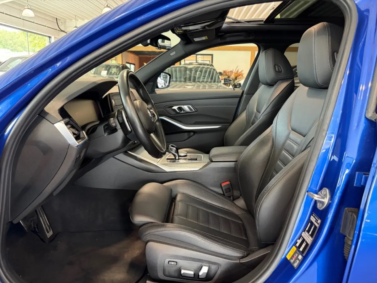 330e xDrive M Sport Pano Laserlicht HUD Camera Sfeerlicht Trekhaak