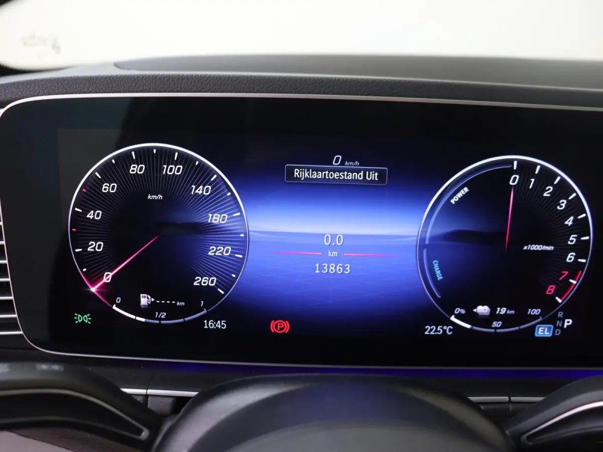 400 e 4MATIC AMG Line / Panoramadak/ 22 inch/ Night/ Burmester/ AIRMATIC/ Memory/ Beige interieur