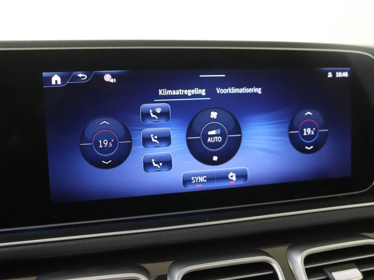 400 e 4MATIC AMG Line / Panoramadak/ 22 inch/ Night/ Burmester/ AIRMATIC/ Memory/ Beige interieur