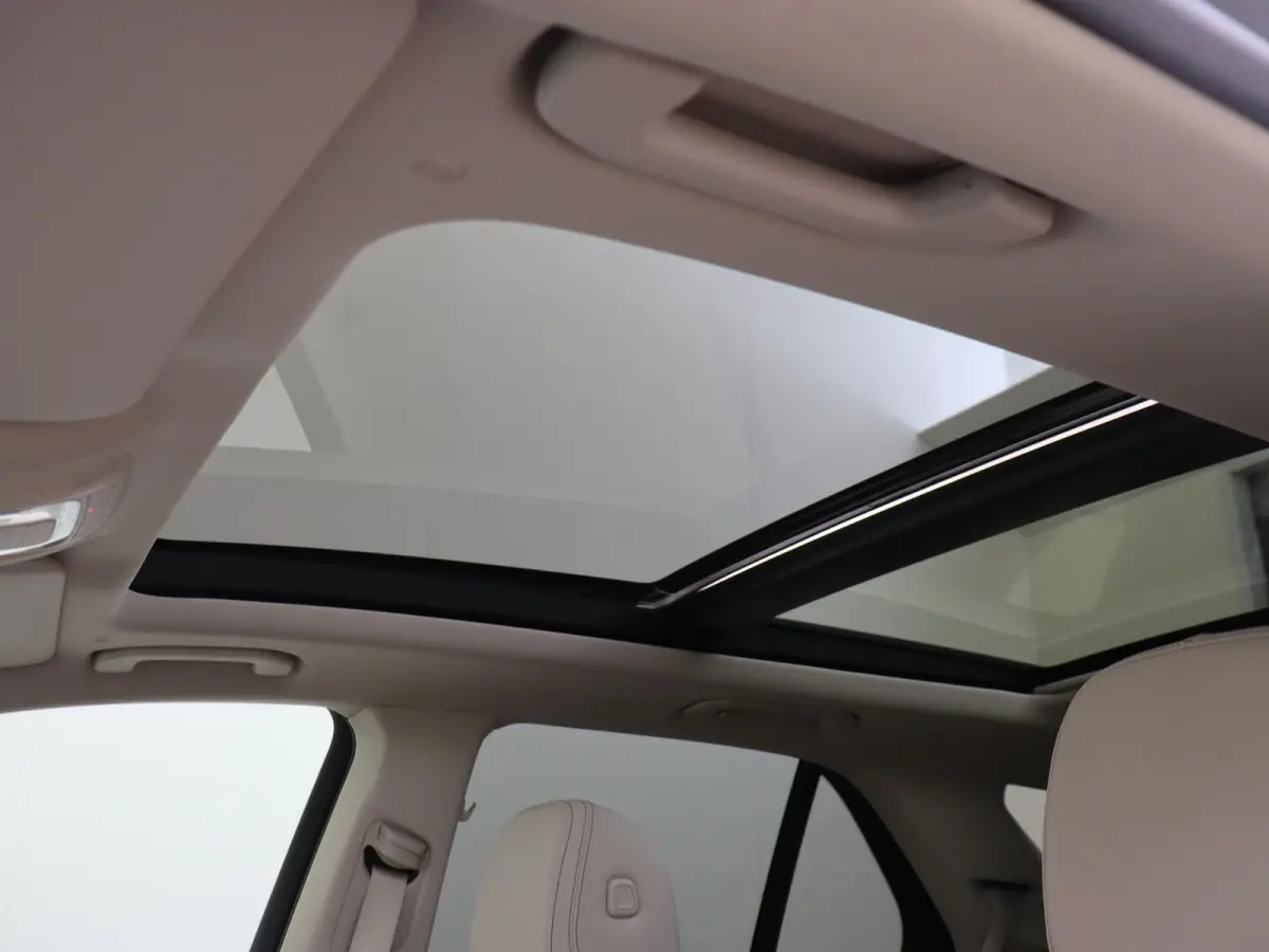 400 e 4MATIC AMG Line / Panoramadak/ 22 inch/ Night/ Burmester/ AIRMATIC/ Memory/ Beige interieur