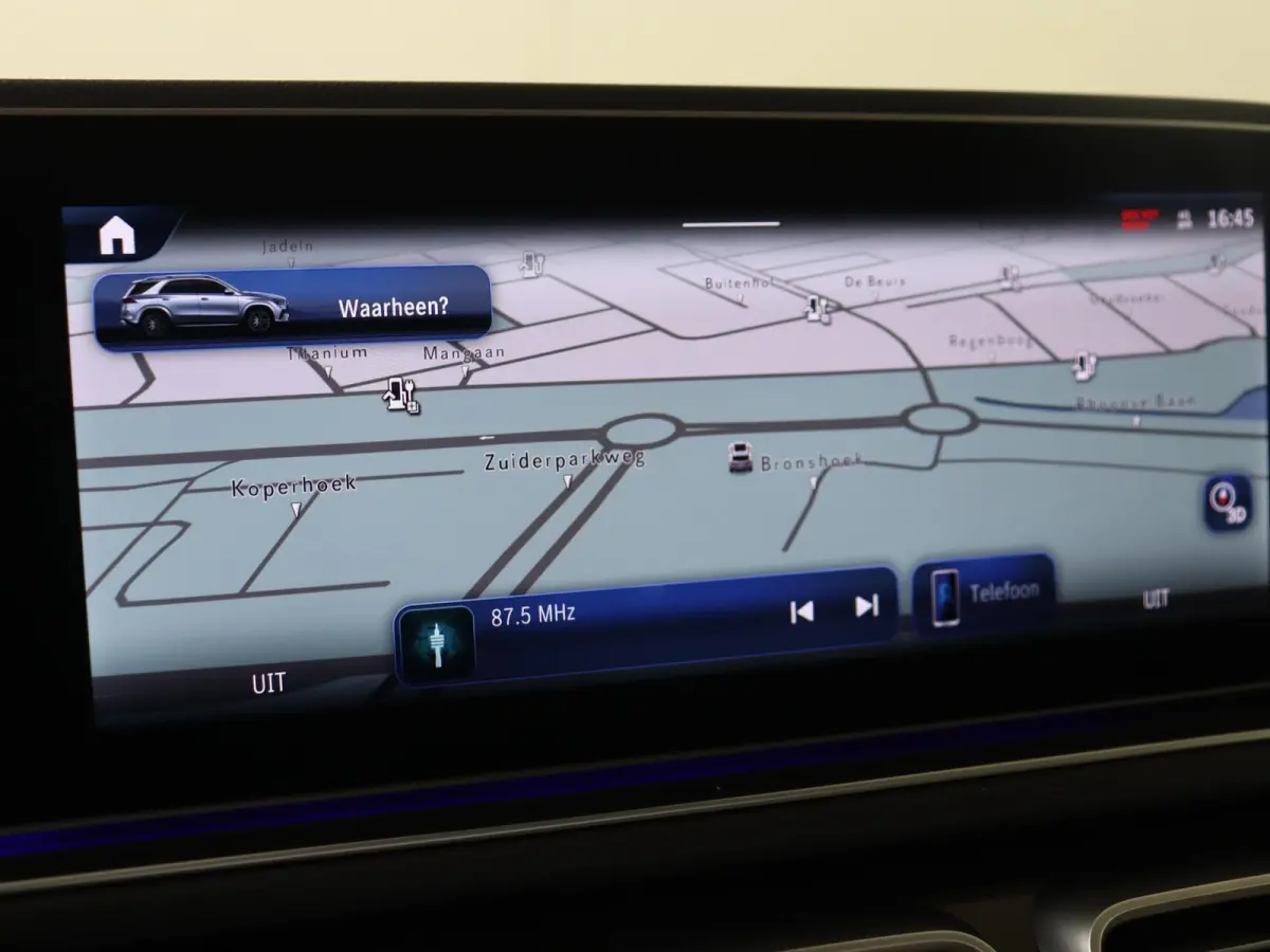 400 e 4MATIC AMG Line / Panoramadak/ 22 inch/ Night/ Burmester/ AIRMATIC/ Memory/ Beige interieur