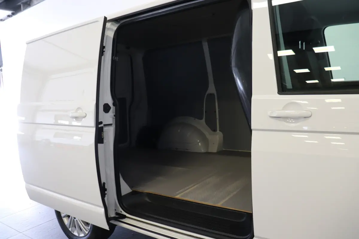 2.0 TDI BULLI - EURO 6 - Airco - Navi - Cruise - €18.950,- Excl.