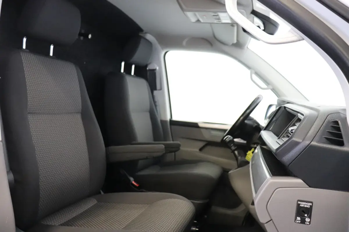 2.0 TDI BULLI - EURO 6 - Airco - Navi - Cruise - €18.950,- Excl.