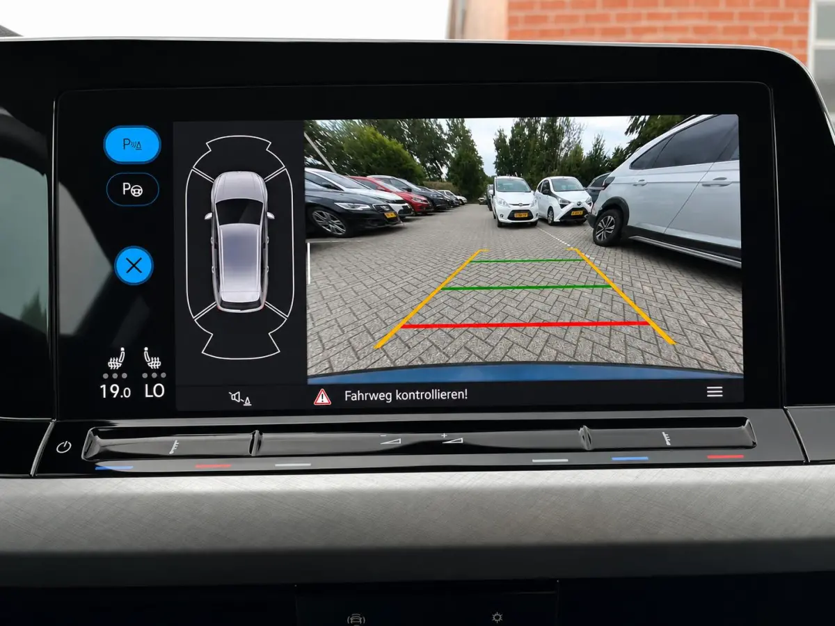 1.5 eTSI Life Business Automaat Trekhaak Airco ECC Navi Carplay Adaptive Cruise Control Full LED Stoel/stuurwielverwarming PDC VA Camera DAB Virtual Cockpit Privacy Glass