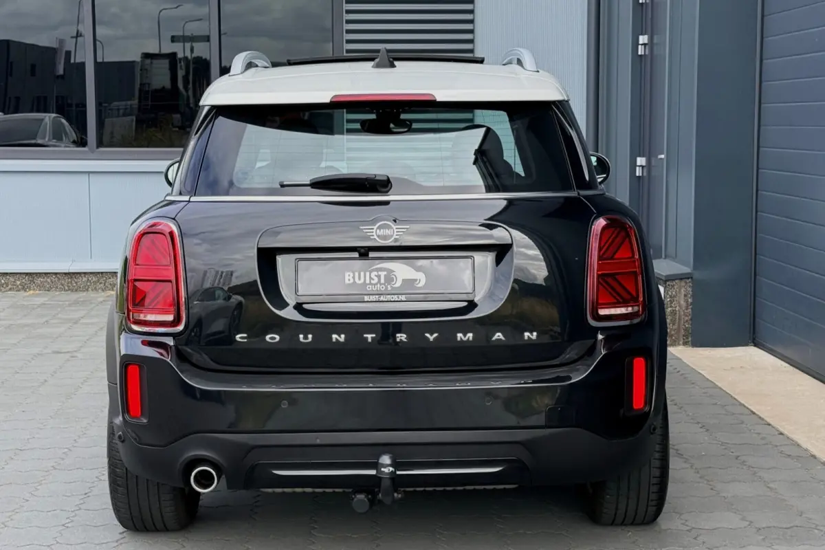 1.5 Cooper Classic PANO LEER H/K LED TREKHAAK