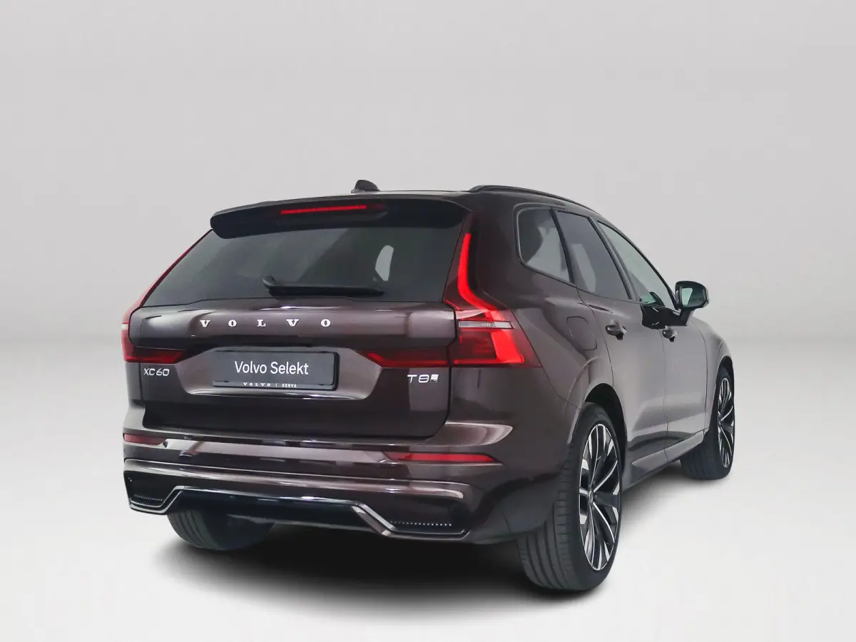 T8 Plug-in hybrid AWD Ultra Dark | Panoramadak | 360° camera | Luchtvering | Harman Kardon | Head-up display | Stoel- en stuurverwarming