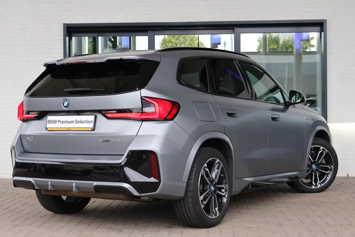 xDrive30e | M Sport Pro | Panoramadak | Harman/Kardon | SOH 93% | Head-Up Display | Driving Assistant Professional | Trekhaak