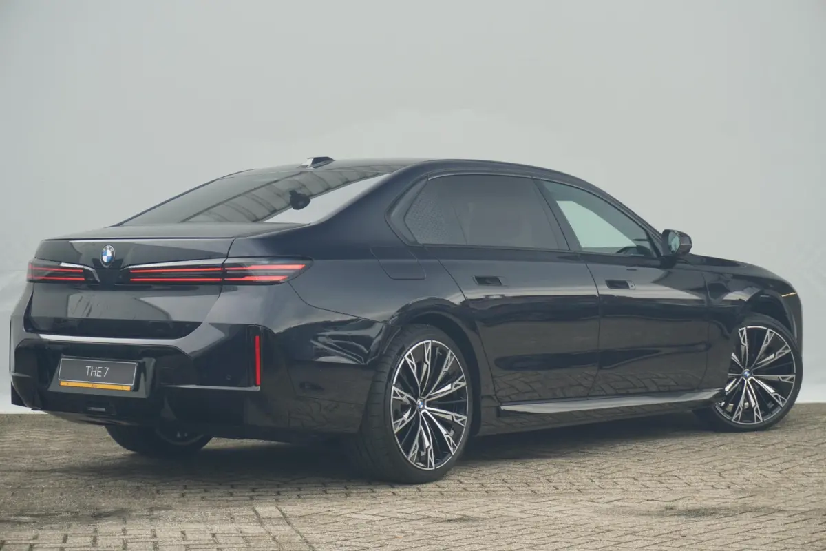 xDrive50 Connoisseur Pack | M Sportpakket Pro | Executive Lounge | Bowers & Wilkins