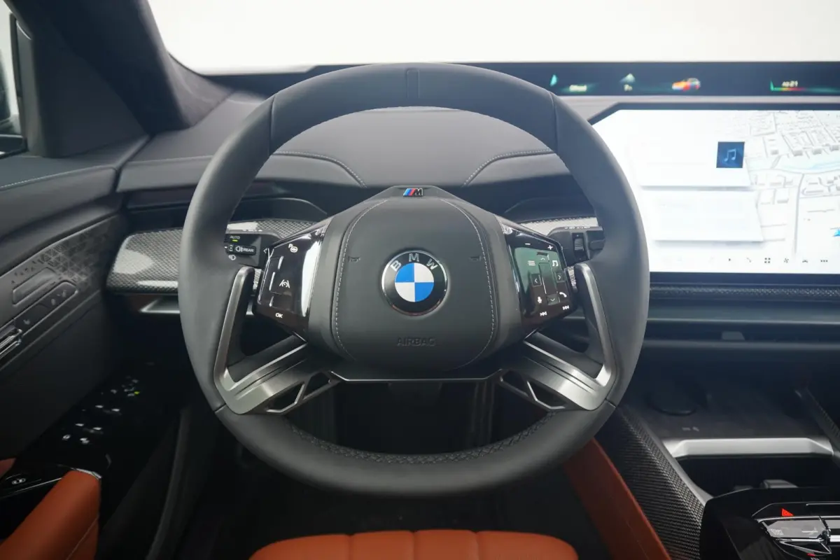 xDrive50 Connoisseur Pack | M Sportpakket Pro | Executive Lounge | Bowers & Wilkins